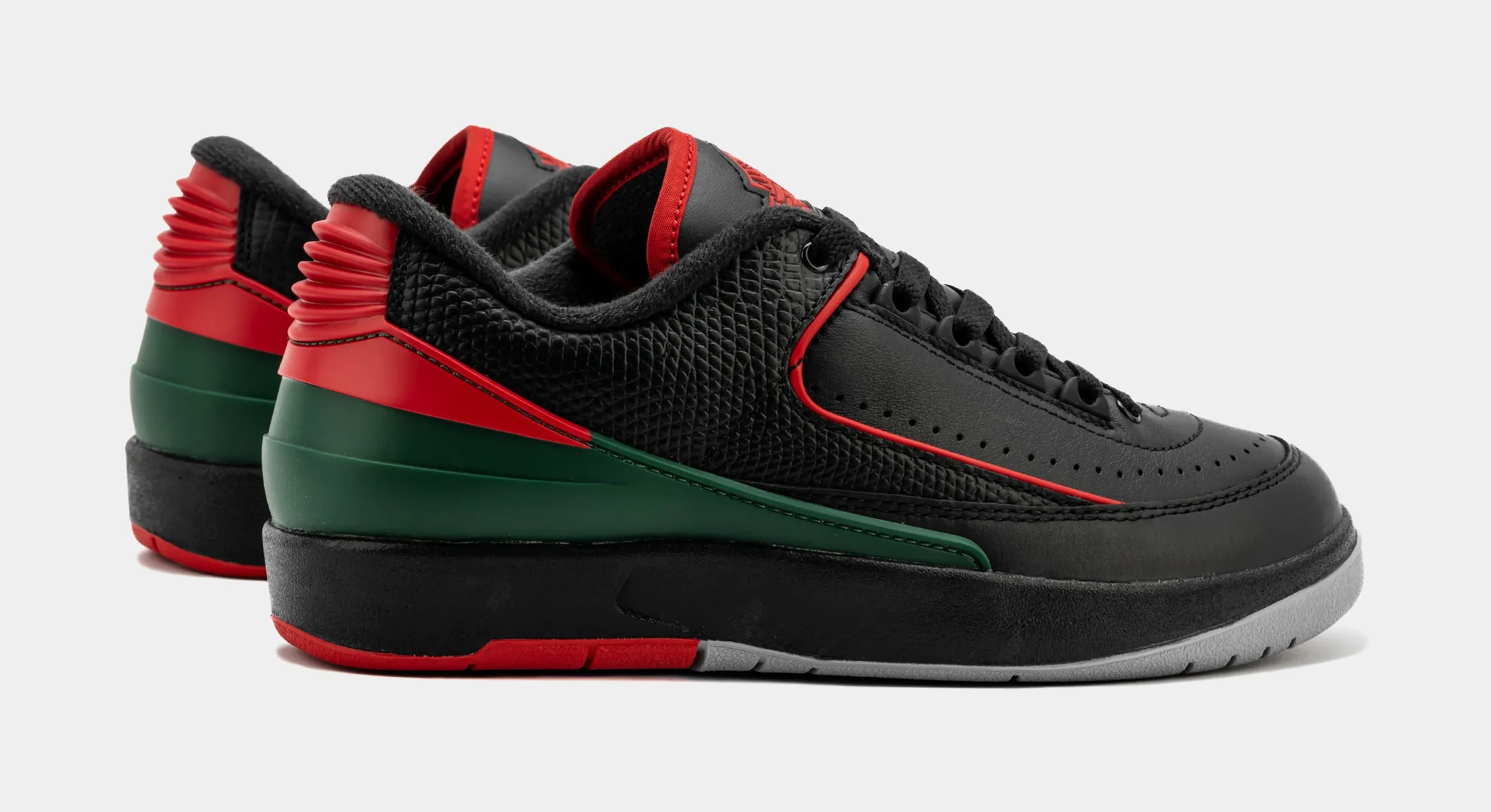 Air Jordan 2 Retro Low Christmas Grade School Lifestyle Shoes (Black/Fire Red/Cement Grey)