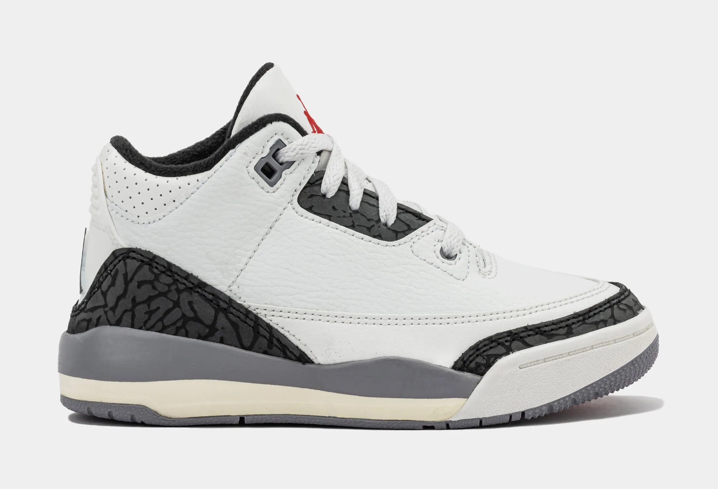 Air Jordan 3 Retro Cement Grey Preschool Lifestyle Shoes (Summit White/Fire Red/Cement Grey/Black) Free Shipping