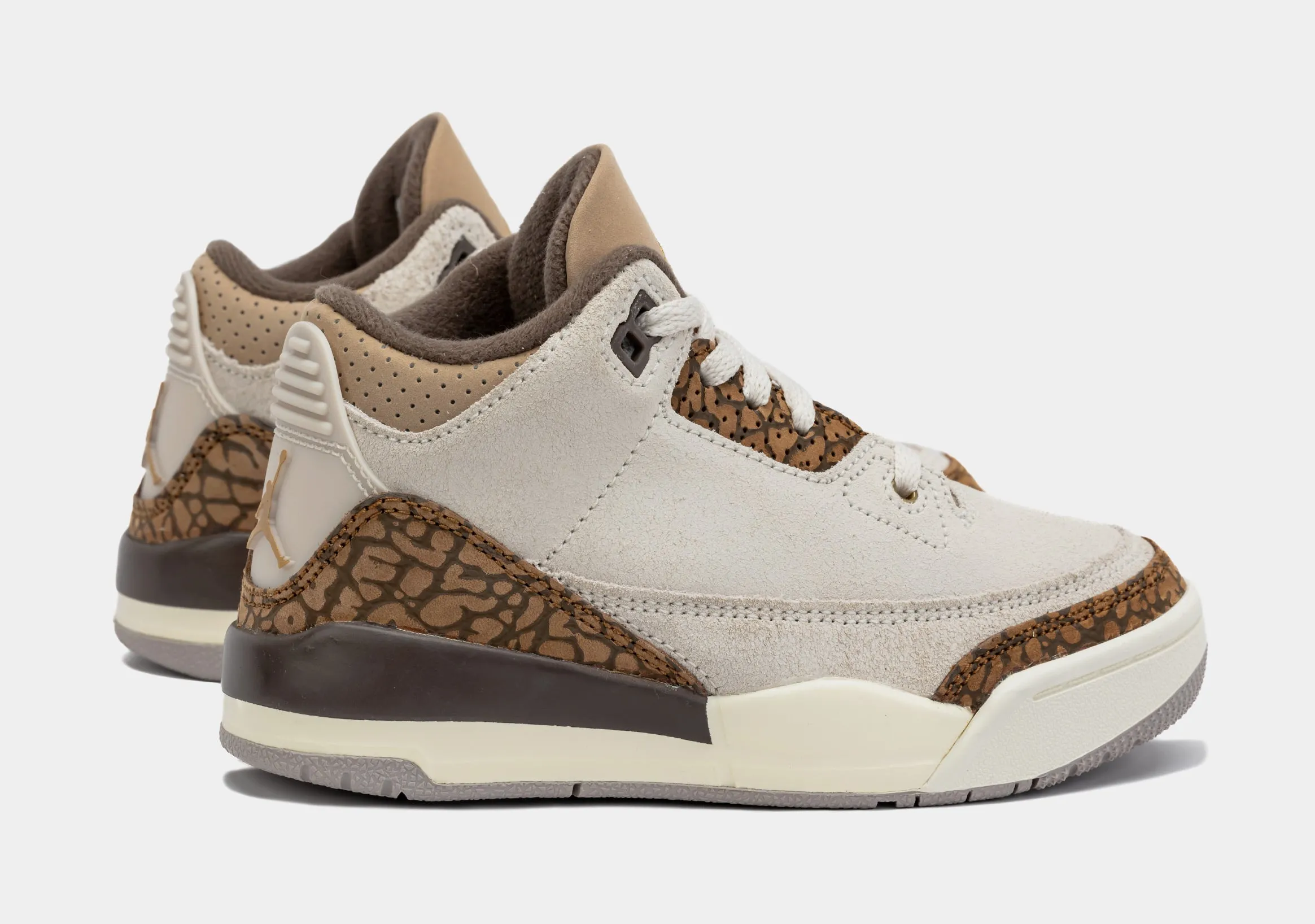 Air Jordan 3 Retro Palomino Preschool Lifestyle Shoes (Light Orewood Brown/Palomino)