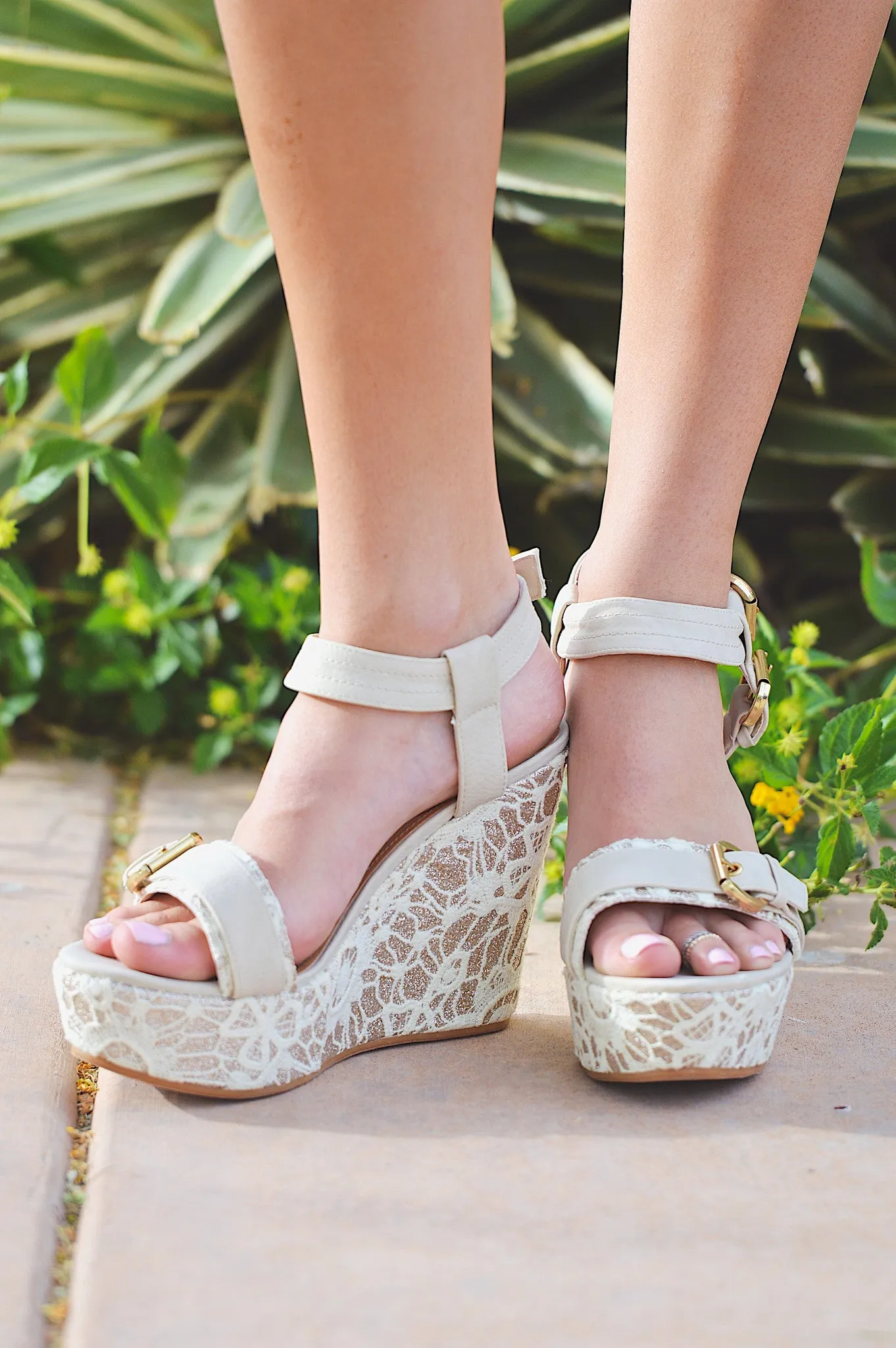 Creme De La Cream Wedges