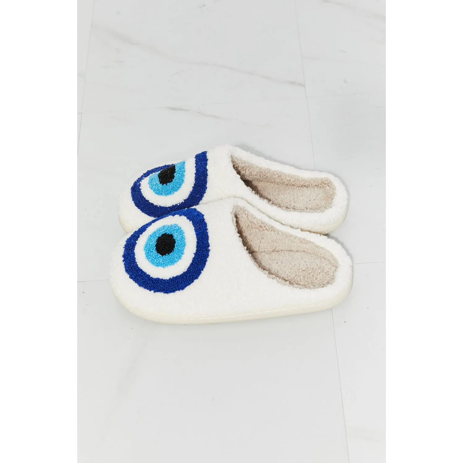 MMShoes Eye Plush Slipper