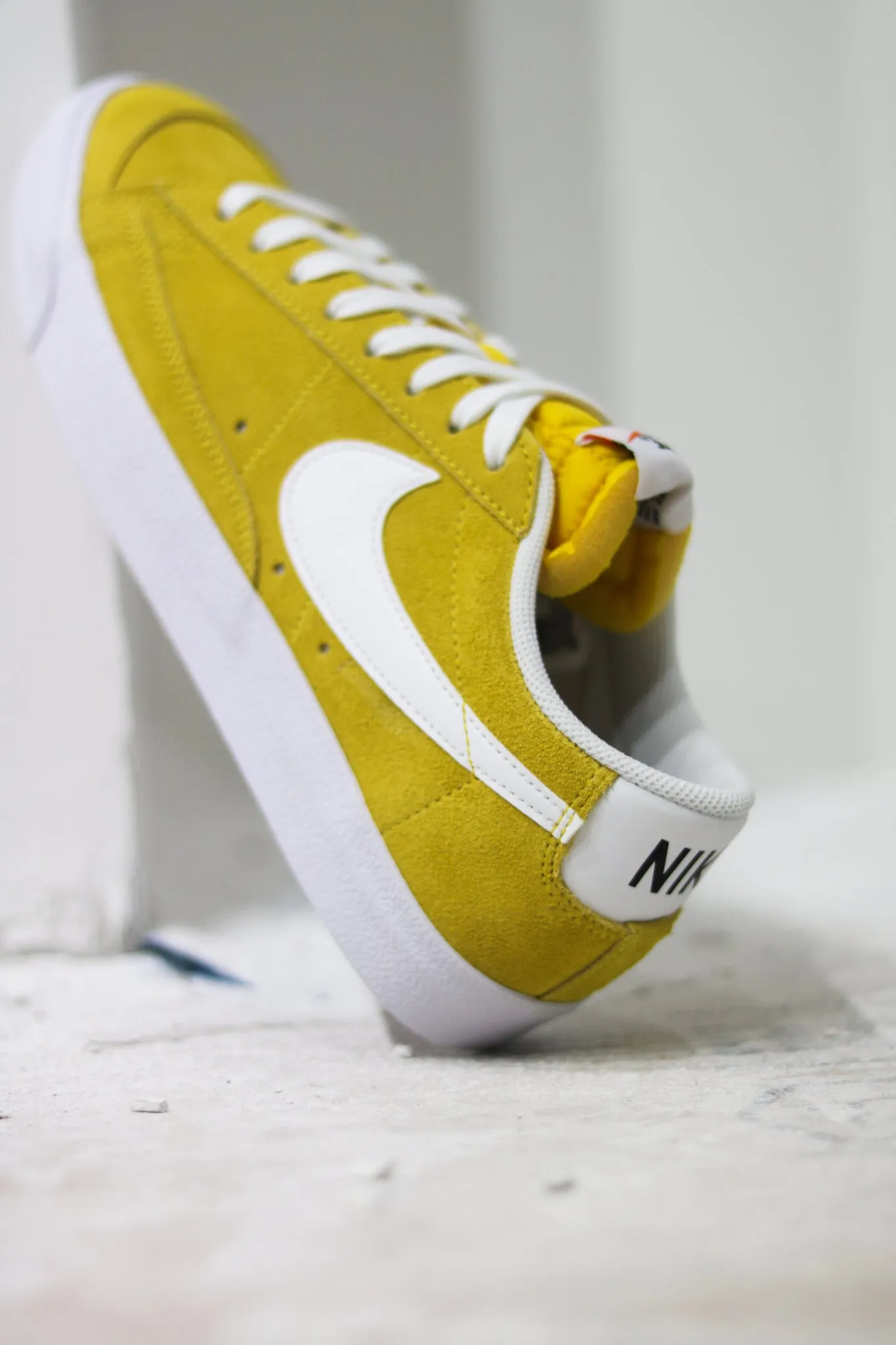 NIKE BLAZER LOW '77 "SPEED YELLOW"