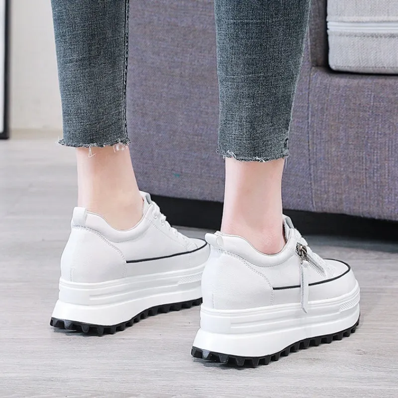 Retro Chunky Platform Sneakers with Zipper and Tassel Accent